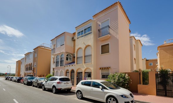 Resale - Bungalow - Torrevieja - playa de los naufragos