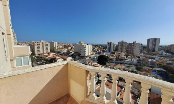 Resale - Apartment - Torrevieja - Centro