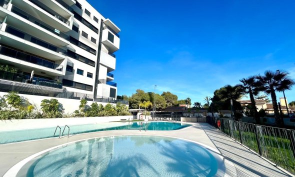 Resale - Apartment - Orihuela Costa - Altos de Campoamor