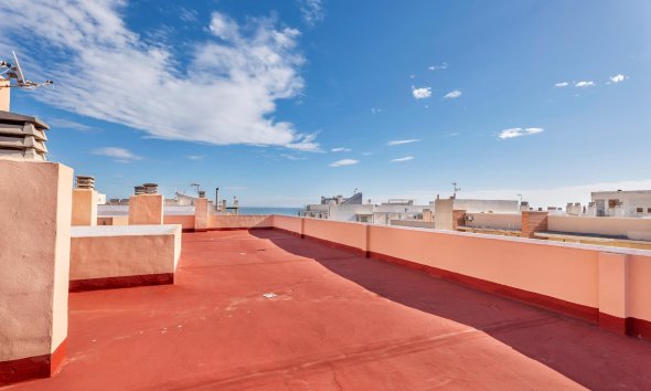 Resale - Apartment - Torrevieja - Playa del cura