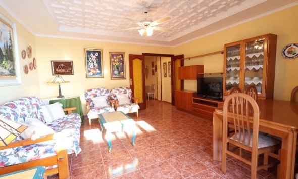 Resale - Apartment - Torrevieja - Acequion