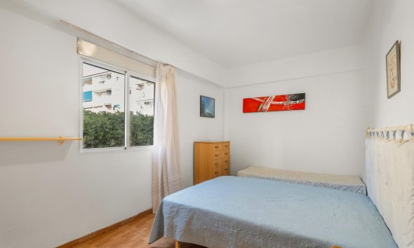 Resale - Apartment - Torrevieja - Estacion de autobuses