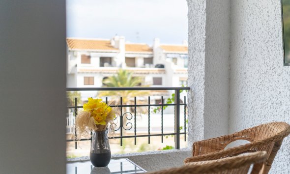 Resale - Apartment - Orihuela Costa - Playa Flamenca