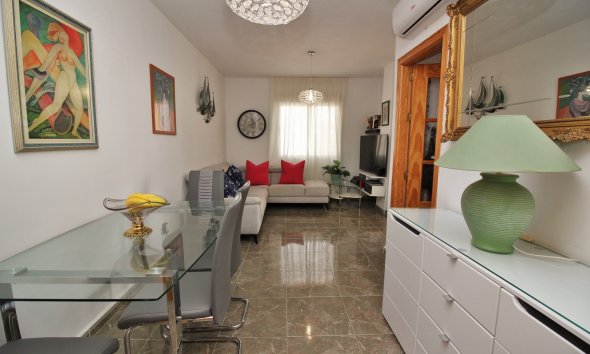 Resale - Apartment - Torrevieja