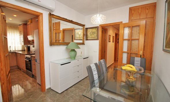 Resale - Apartment - Torrevieja