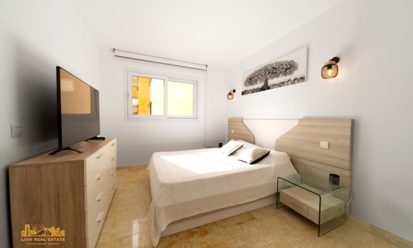 Resale - Apartment - Torrevieja - Punta Prima