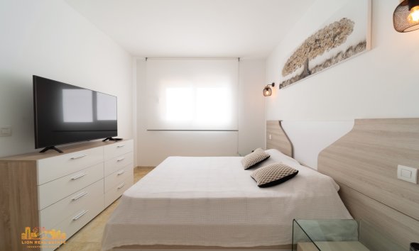 Resale - Apartment - Torrevieja - Punta Prima