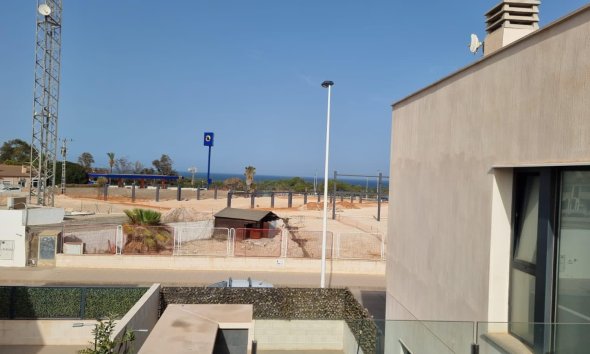 Resale - Villa - Torrevieja - Punta Prima