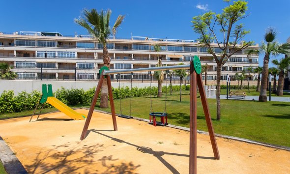 Resale - Apartment - Orihuela - Orihuela Costa