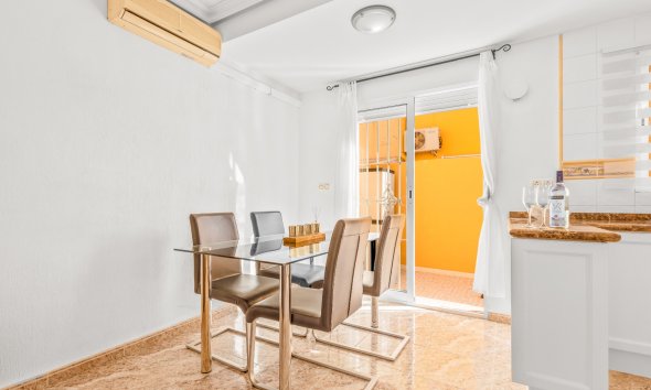 Resale - Town House - Orihuela Costa - La Zenia