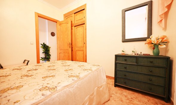 Resale - Apartment - Torrevieja - La Mata