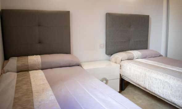 Resale - Apartment - Torrevieja - Punta Prima