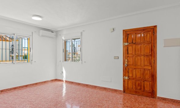 Reventa - Villa - Torrevieja - Centro