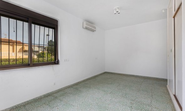 Resale - Villa - Los Balcones - Los Balcones - Los Altos del Edén