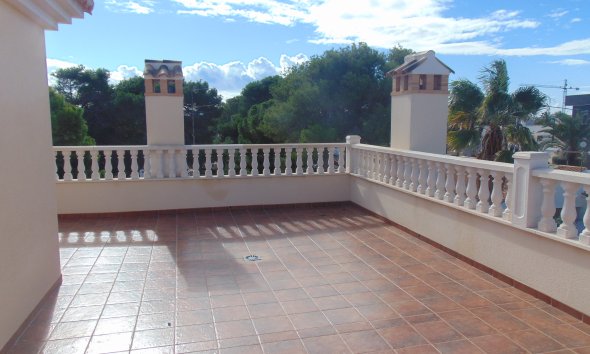 Resale - Villa - Orihuela Costa - Cabo Roig