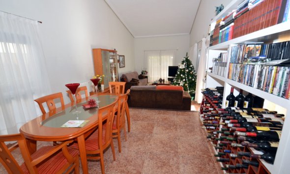 Resale - Villa - Torrevieja - Los Balcones