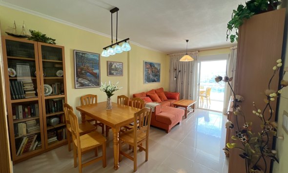 Resale - Apartment - Guardamar del Segura - Puerto