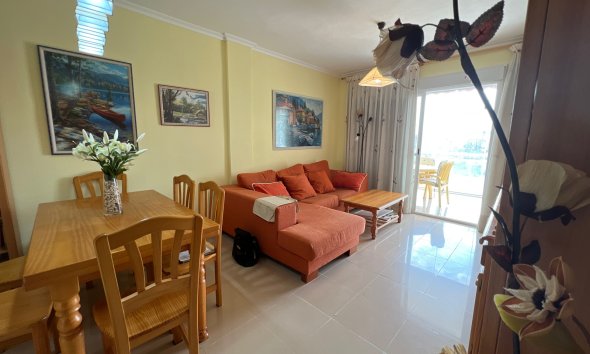 Resale - Apartment - Guardamar del Segura - Puerto