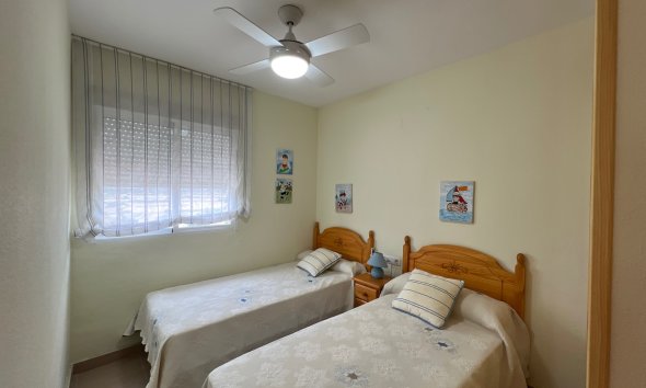 Resale - Apartment - Guardamar del Segura - Puerto