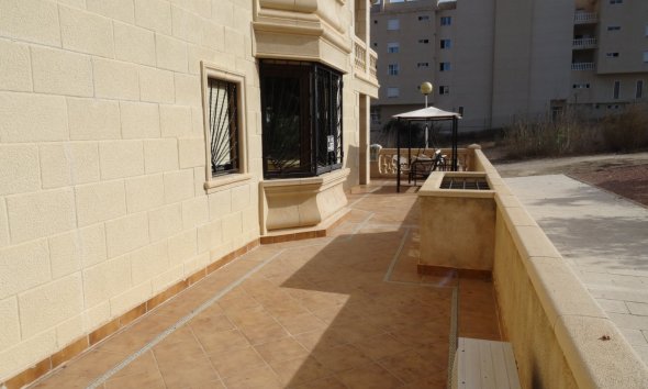 Resale - Apartment - Guardamar del Segura - El Moncayo