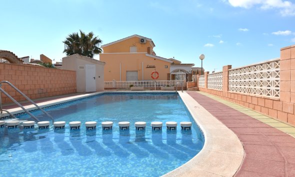 Reventa - Villa - Orihuela Costa - La Florida