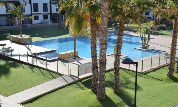 Resale - Town House - Orihuela Costa - La Zenia