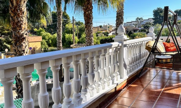 Reventa - Villa - Torrevieja - Los Balcones