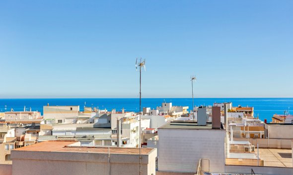 Resale - Apartment - Torrevieja - La Mata