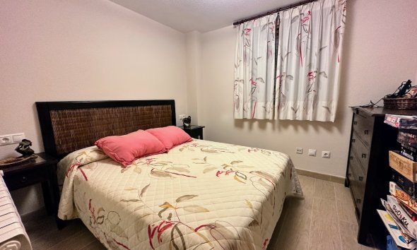 Resale - Apartment - Torrevieja - Playa Los Locos