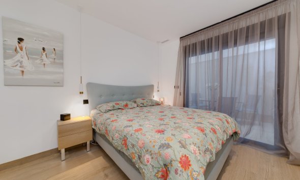 Resale - Apartment - Torrevieja - La Mata