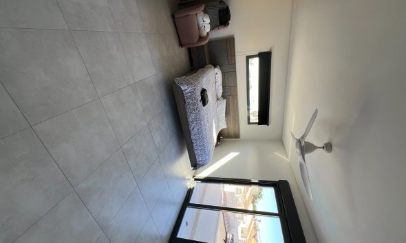 Resale - Villa - Torrevieja - El Chaparral