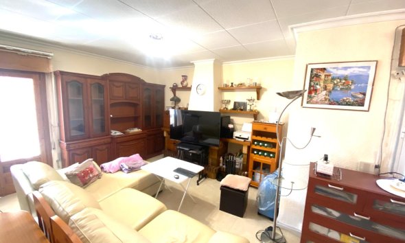 Resale - Villa - Torrevieja - El Chaparral