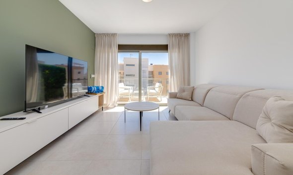 Resale - Apartment - Orihuela Costa - Villamartín