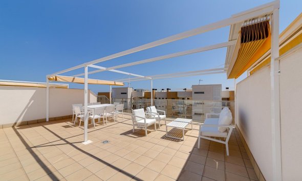 Resale - Apartment - Orihuela Costa - Villamartín