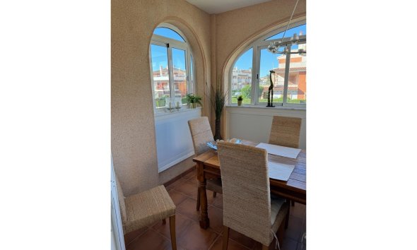 Resale - Apartment - Punta Prima