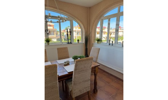 Resale - Apartment - Punta Prima