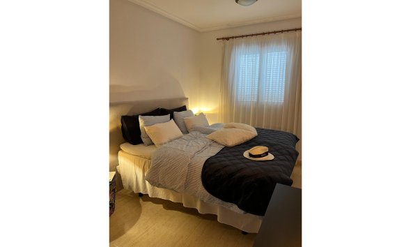 Resale - Apartment - Punta Prima