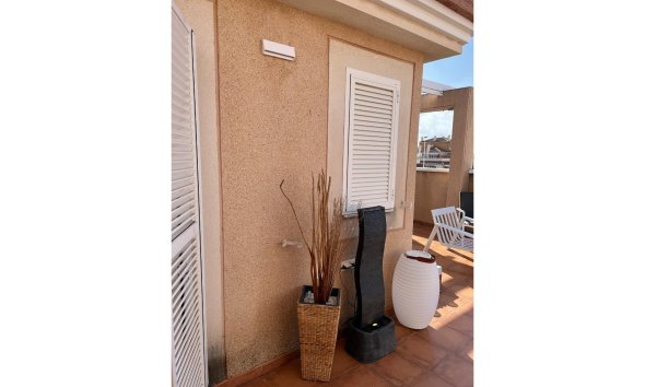 Resale - Apartment - Punta Prima