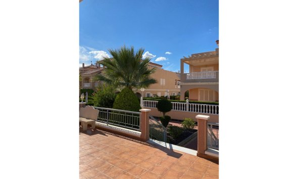 Resale - Apartment - Punta Prima