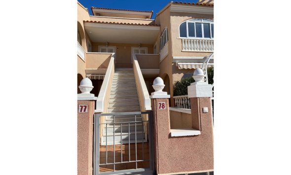 Resale - Apartment - Punta Prima