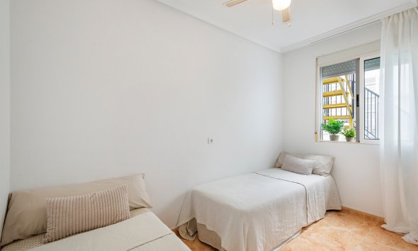 Rynek Wtórny - Duplex - Torrevieja - La Siesta