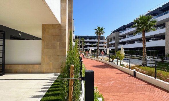 Resale - Apartment - Orihuela Costa - Playa Flamenca