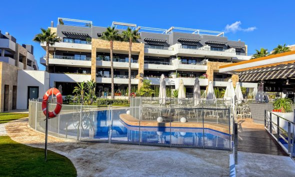 Resale - Apartment - Orihuela Costa - Playa Flamenca