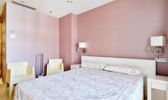 Resale - Apartment - Torrevieja - Center