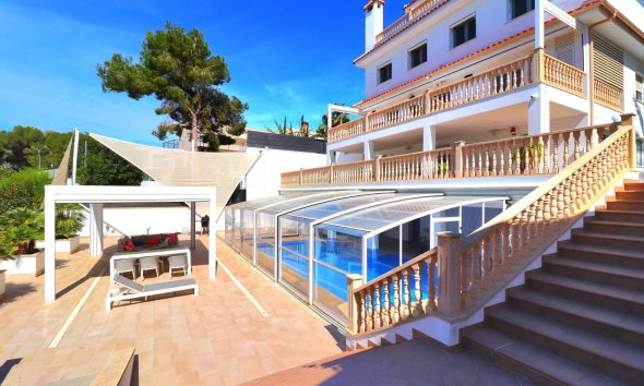 Resale - Villa - Orihuela Costa - Campoamor