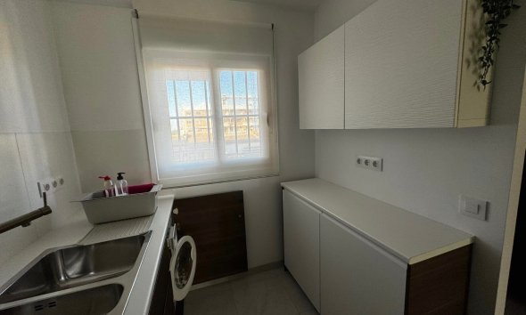 Resale - Apartment - Torrevieja - Punta Prima