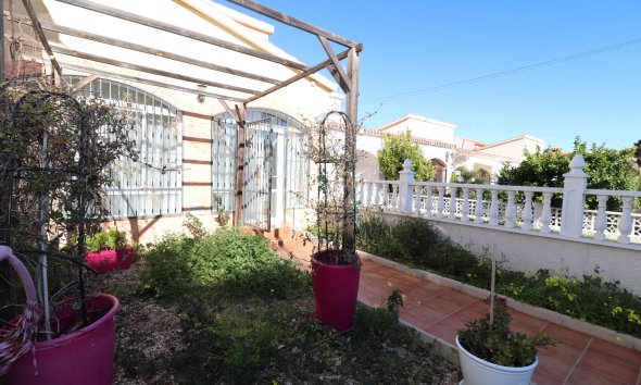 Resale - Town House - Orihuela Costa - Punta Prima