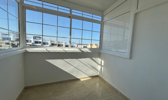 Resale - Town House - Orihuela Costa - Villamartín