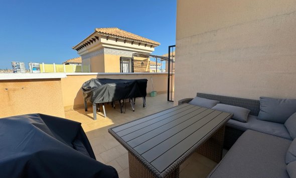 Resale - Town House - Orihuela Costa - Villamartín