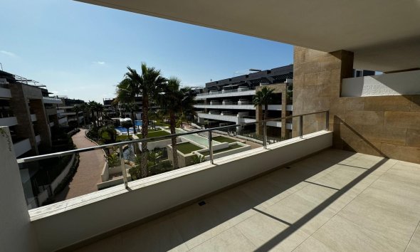 Resale - Apartment - Orihuela Costa - La Zenia